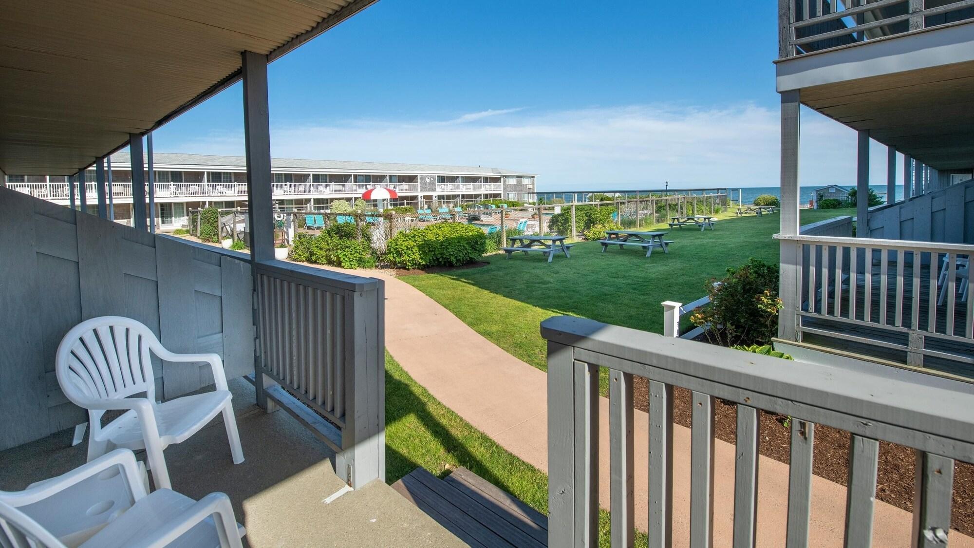 Riviera Resort
